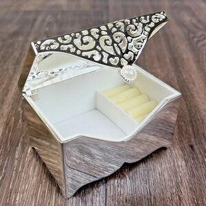 Things Remembered Silver Tone Hinged Filigree Jewelry Box Trinket 4" x 2.5"